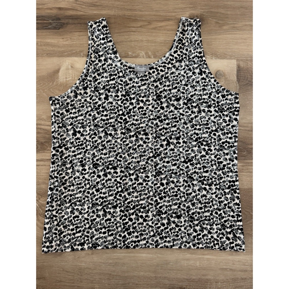 Traveler by Chico Animal Print Sparkle Tank Top Size 3 Women's NWT - Picture 5 of 6